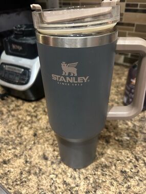 Stanley 40oz Tumbler